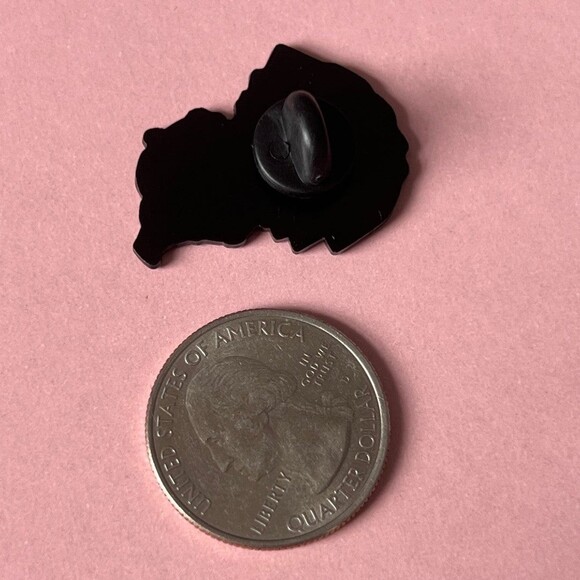 Demon Slayer Zenitsu Crying Enamel Pin - Picture 3 of 6